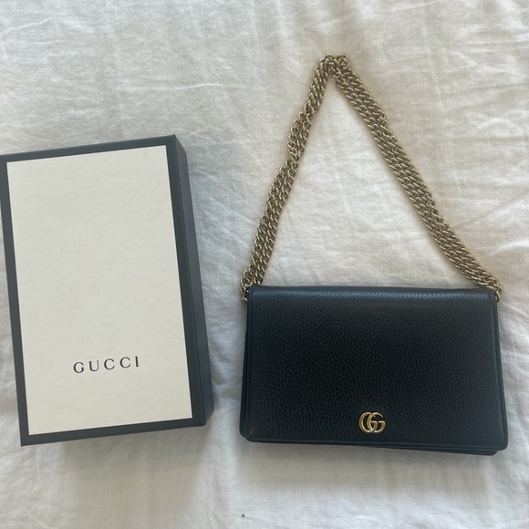 Gucci Handbags - Gucci GG Marmont leather mini chain bag